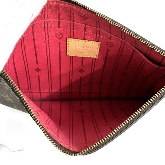 Louis Vuitton Monogram Neverfull MM - Picture 5 of 9